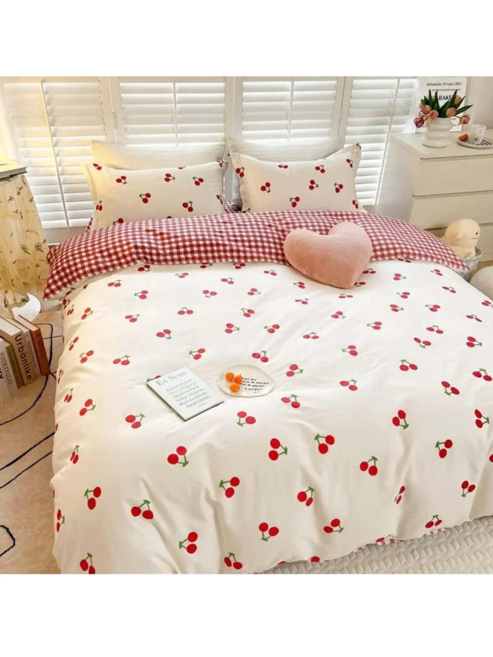 BlueBlue Cherry Duvet Set - Duvet Cover and Two Standard Pillow Shams - Queen